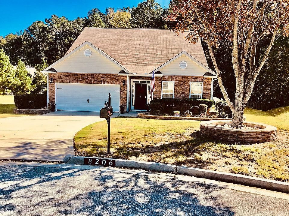 2nd image of 8206 Camphill Ct