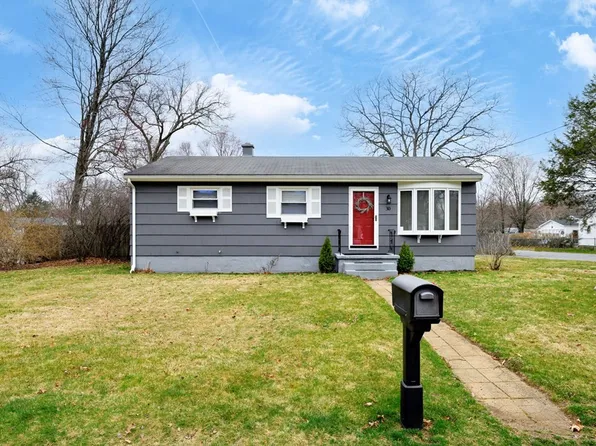 30 Louis Rd, Springfield, MA 01118