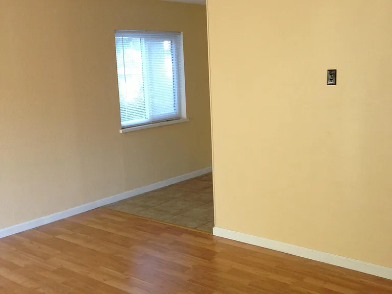 2533 Hillegass Ave #105 — Photo 8