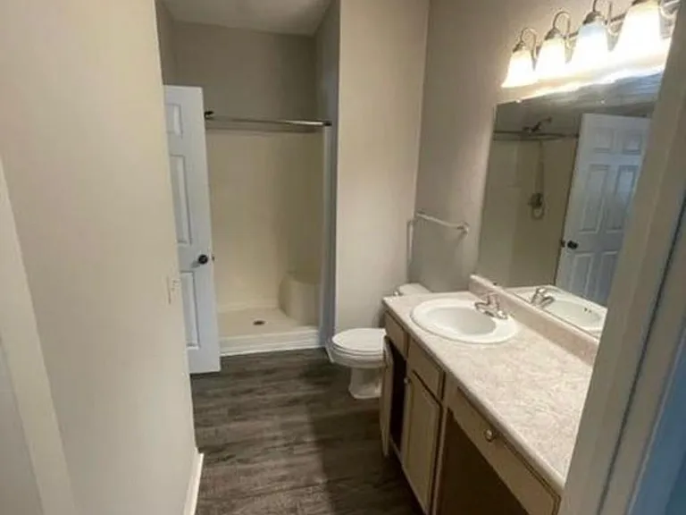 7800 Point Meadows Dr #411 — Photo 14