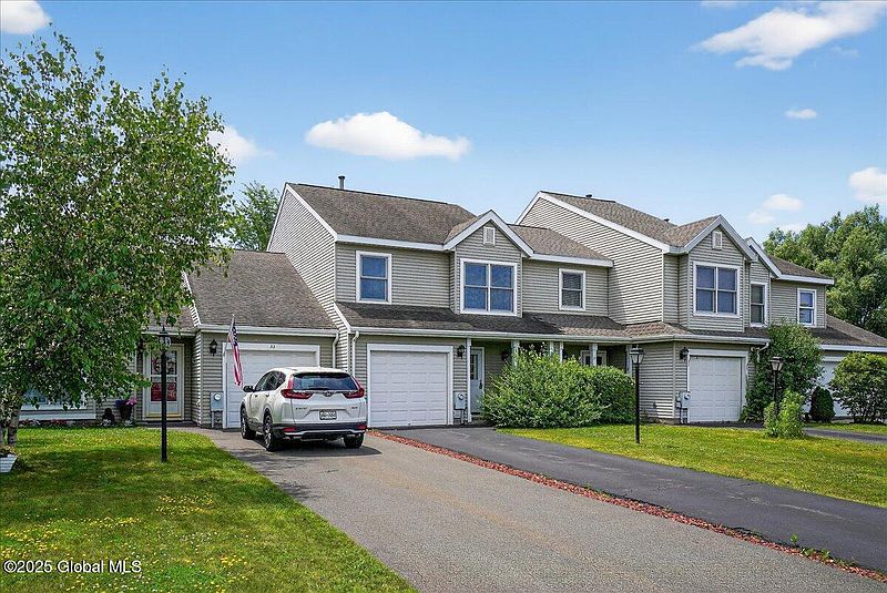 2nd image of 35 Justine Court