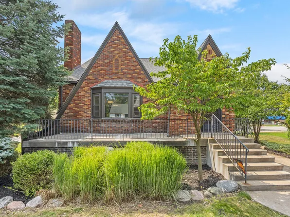 349 Baynton Ave NE, Grand Rapids, MI 49503