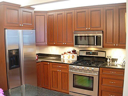 Designer Kitchen with Granite Countertops