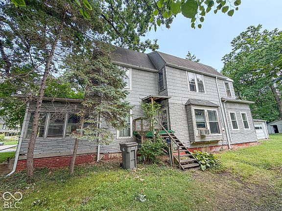 3rd image of 307 S Burgess Ave