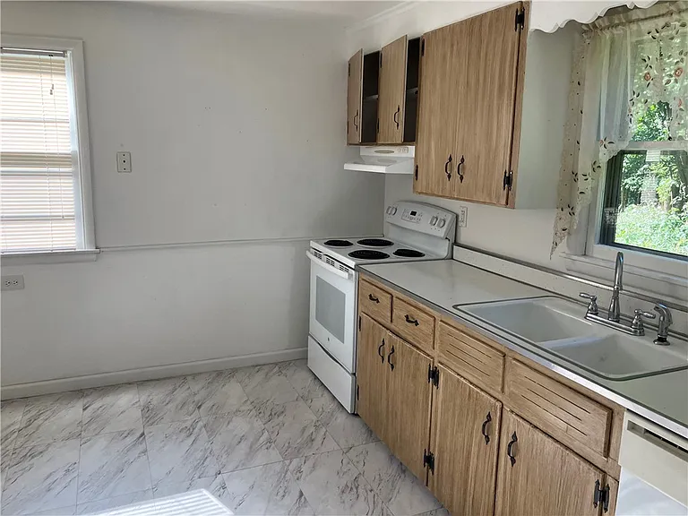 50 Golf Ave — Photo 4