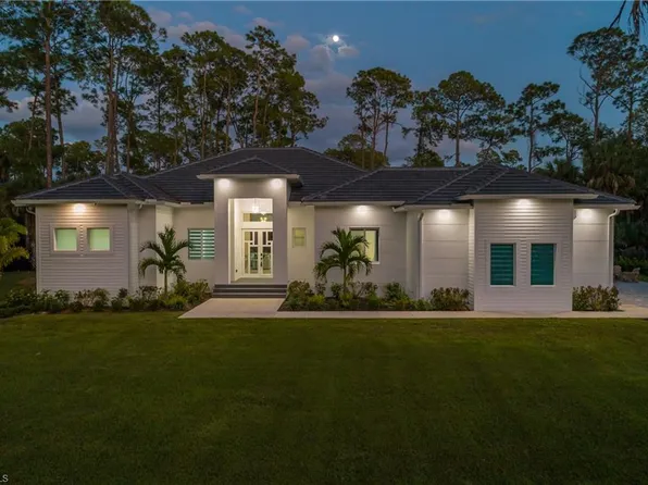 788 9th ST SW, NAPLES, FL 34117