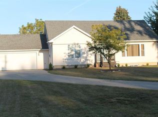 530 N Main St, Ithaca, MI 48847