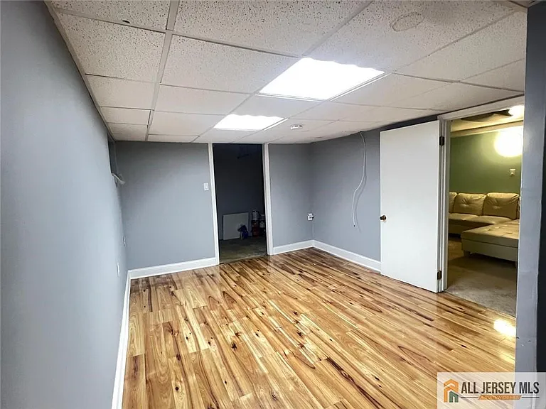 406 Cranbury Rd #7 — Photo 24