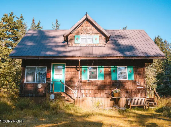 12286 Lancelot Dr, Seward, AK 99664