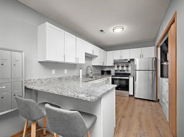 Cottages of Cottage Grove, 8240 E Point Douglas Rd S #72a4fd29c, Cottage Grove, MN 55016