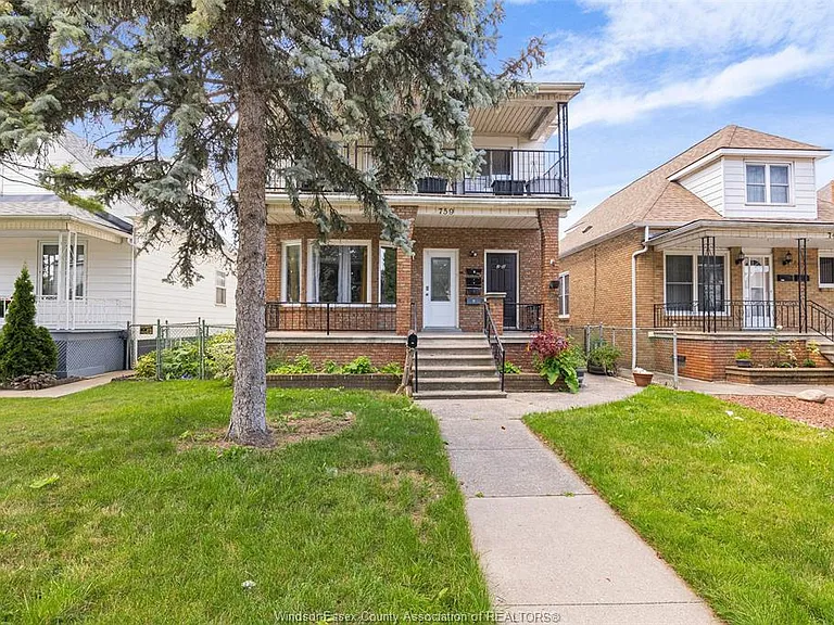 759 Pierre Ave #4 — Photo 1