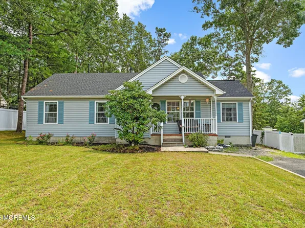 255 Tackle Avenue, Manahawkin, NJ 08050