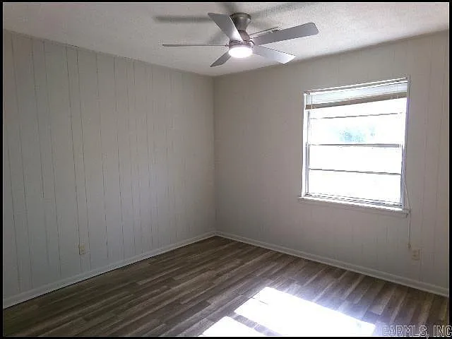 701 N Buchanan St — Photo 14