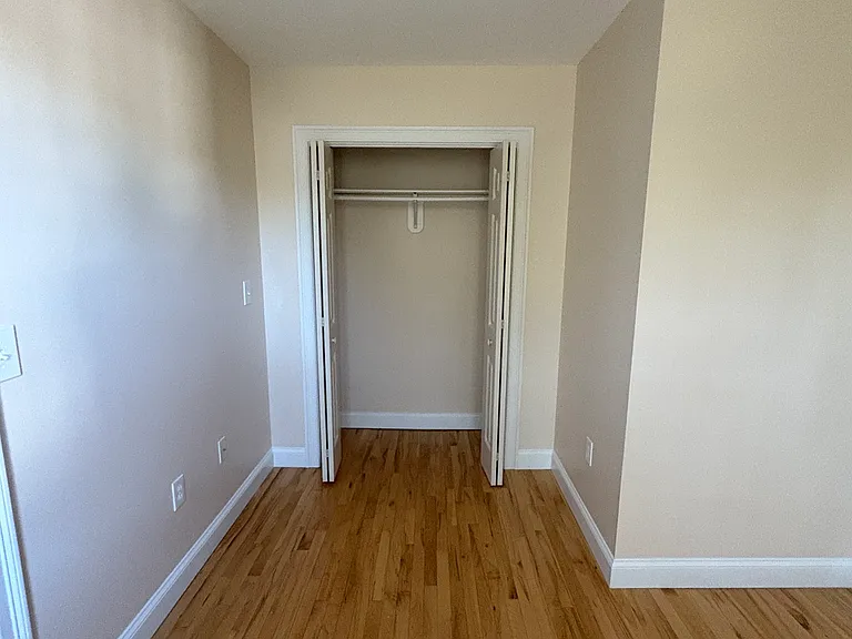 147 State St #4 — Photo 18