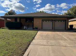 2351 S Grove St, Wichita, KS 67211
