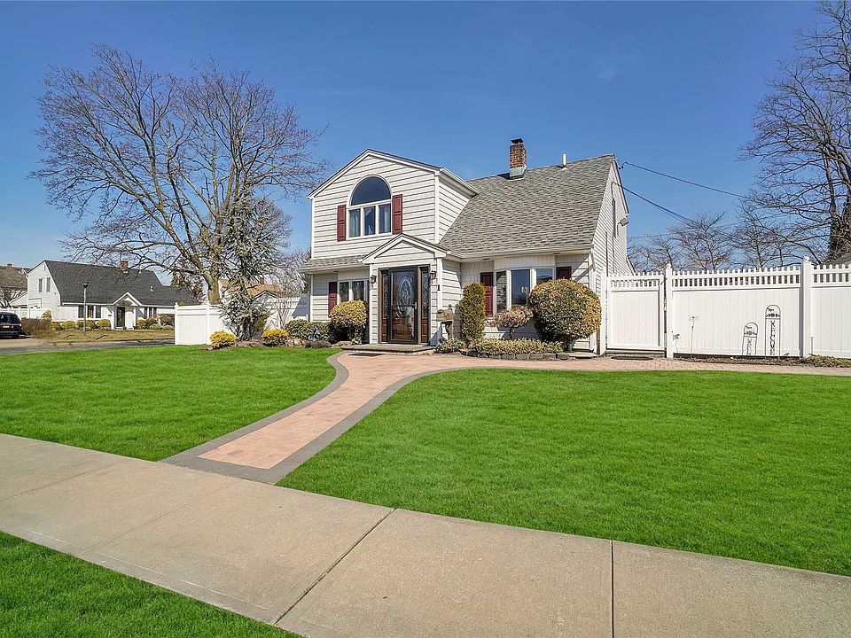 1st image of 1 Salem Ln