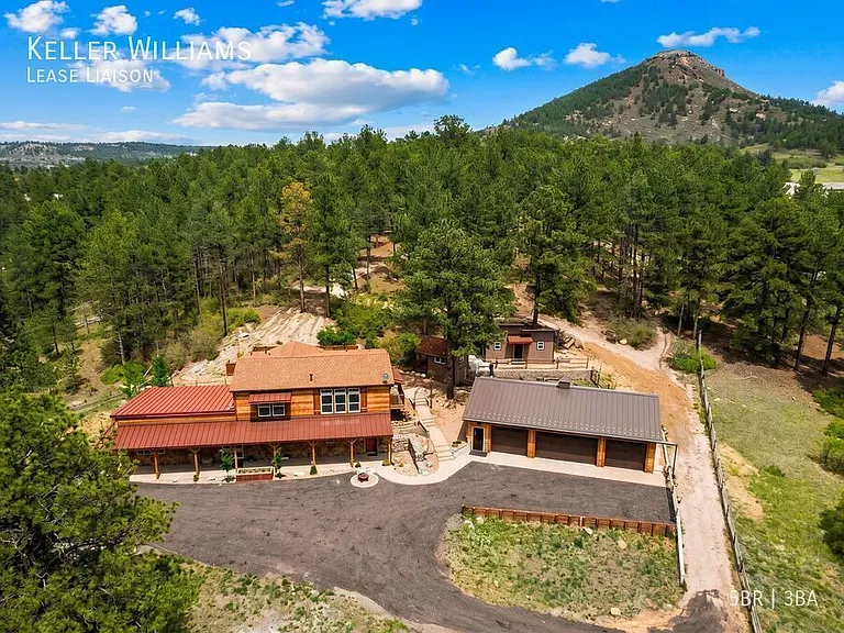 9170 Frank Rd — Photo 3