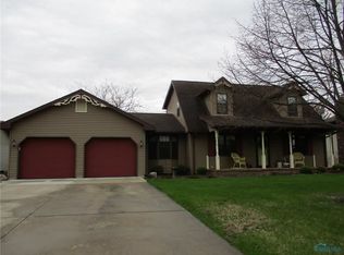 65 Vincennes Dr, Napoleon, OH 43545