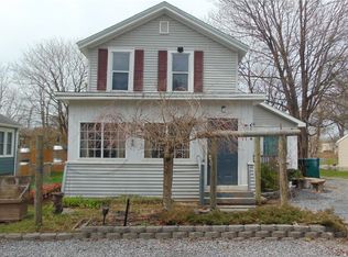 11 Reed St, Waterloo, NY 13165