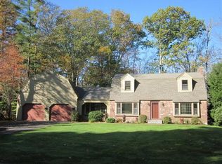 7 Little River Dr, York, ME 03909