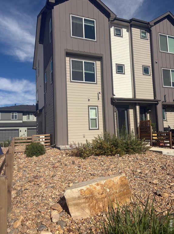 746 Pokeweed Ln