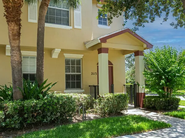 2113 SE Fern Park Drive, Port St Lucie, FL 34952