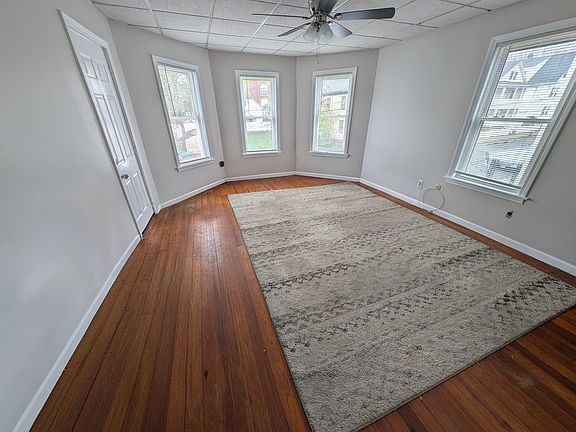 2nd image of 27 Covell St #2