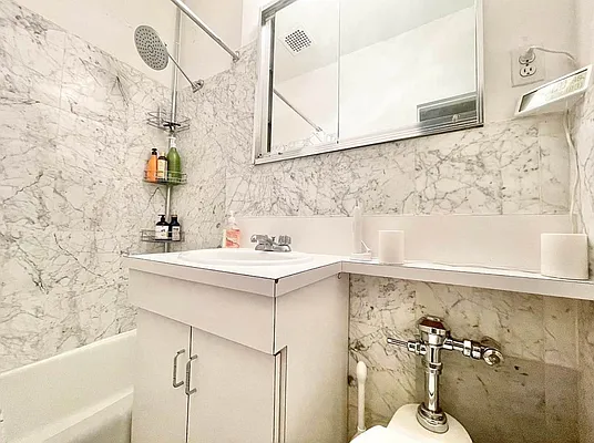 Rented by DALLAL | media 4