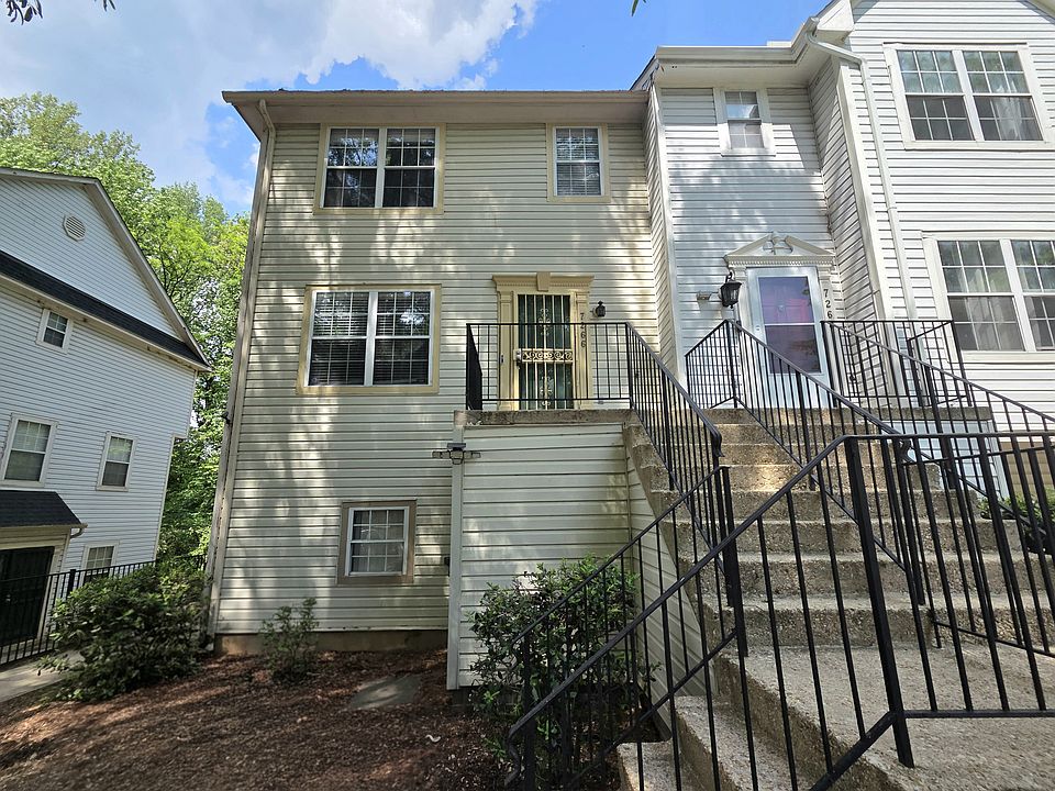 1st image of 7266 Mahogany Dr #2