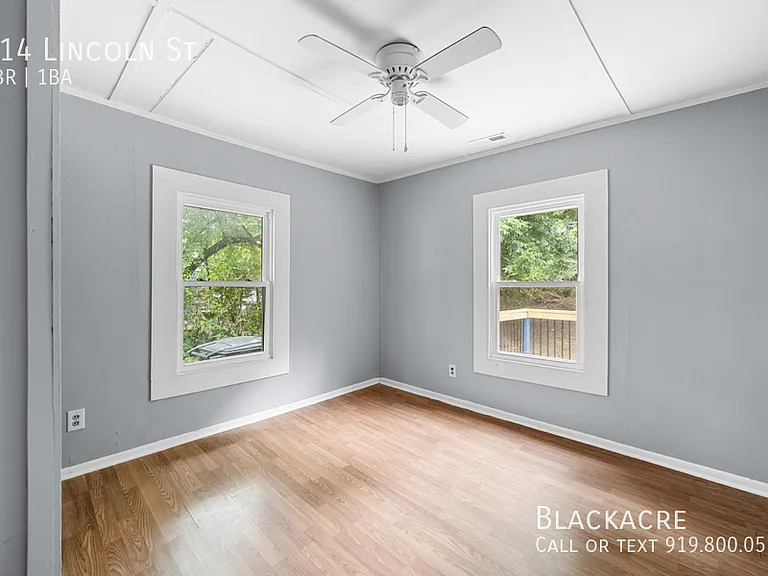 914 Lincoln St — Photo 6