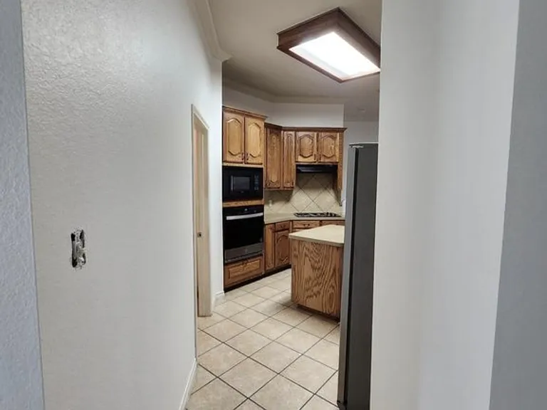 7812 Pleasant Hill Rd — Photo 7