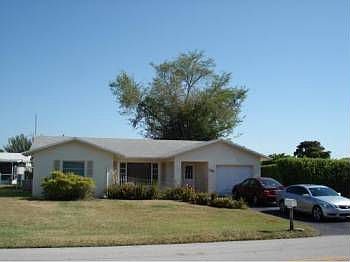 1st image of 9806 Westwood Dr