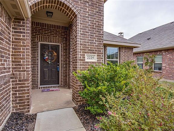 2nd image of 2225 Scott Creek Dr