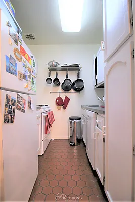 Rented by City Connections Realty | media 35