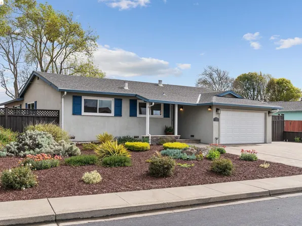 2188 Del Monte Dr, San Pablo, CA 94806