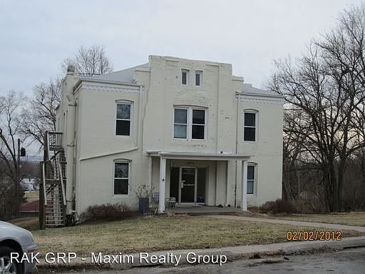 1st image of 400 W 19th Ave APT 01