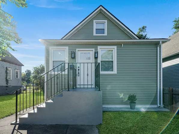 1562 McKinley St, Gary, IN 46404