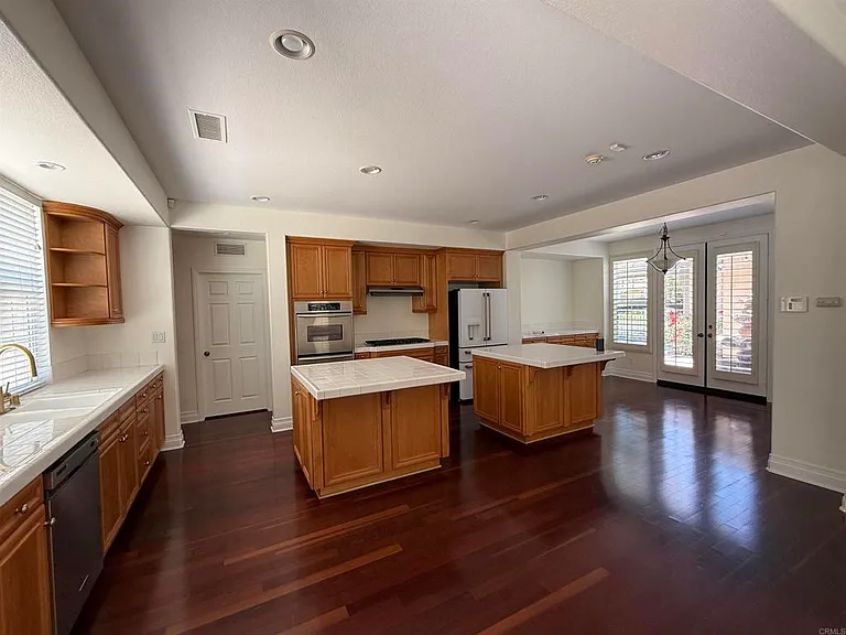 1472 Canoe Creek Way — Photo 17