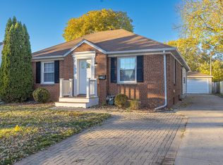 1611 Glenwood Ave, Joliet, IL 60435