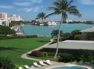 3410 Gulf Shore Blvd N APT 101, Naples, FL 34103