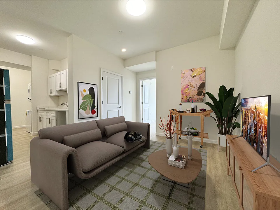 1269 Main St #301