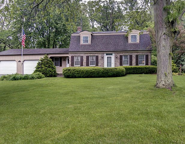 1st image of 30750 Carolwood Dr