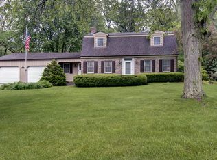 30750 Carolwood Dr, Genoa, IL 60135