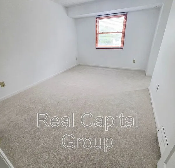 5 Cheryl Ct — Photo 29