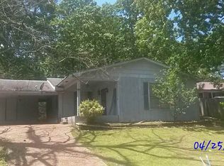 507 Debra St, Carthage, MS 39051