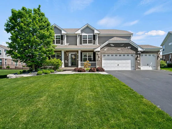 2016 Brandon Hill Rd, New Lenox, IL 60451
