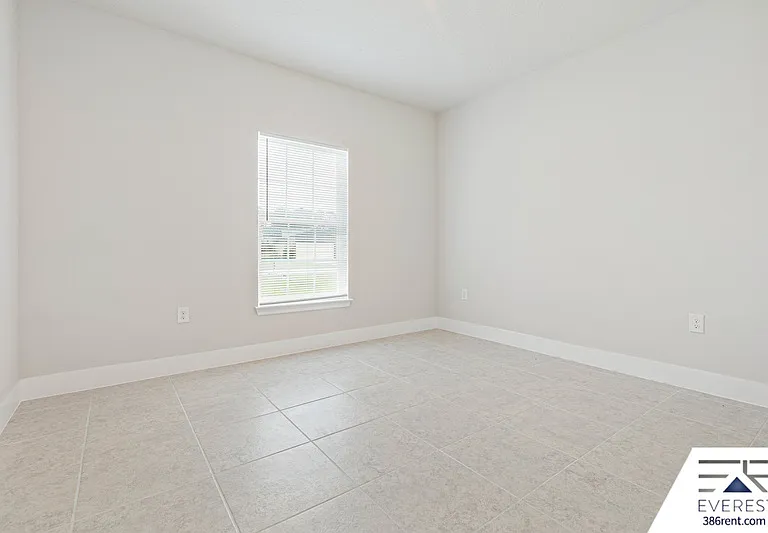 67 Brewster Ln — Photo 25