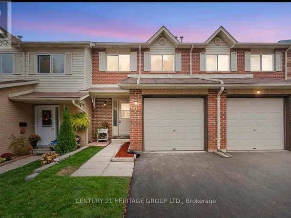 607 Gibney Cres, Newmarket, ON L3X 1Y3