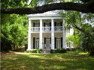 1000 Dauphin St, Mobile, AL 36604