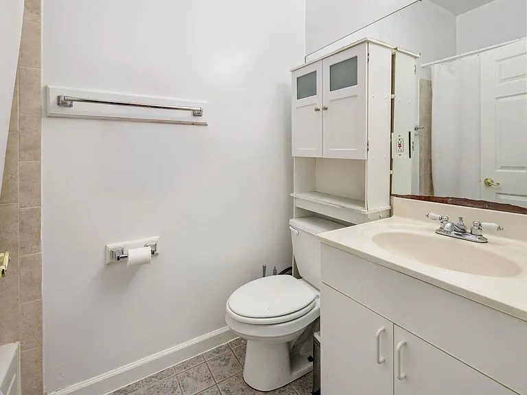 263 1st St #5L — Photo 9